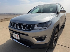 Used 2018  Jeep Compass 4d SUV 4WD Limited at Rooster Auto Sales near Vinton&comma; IA