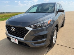 Used 2019  Hyundai Tucson 4d SUV AWD SE at Rooster Auto Sales near Vinton&comma; IA