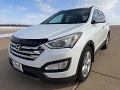 Used 2015  Hyundai Santa Fe Sport 4d SUV AWD 2&period;0T Ultimate at Rooster Auto Sales near Vinton&comma; IA