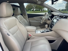 Used 2017 Nissan Murano 4d SUV AWD SL at Rooster Auto Sales near Vinton, IA