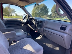 Used 1999 Ford Super Duty F-250 2WD Supercab XLT at Rooster Auto Sales near Vinton, IA