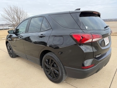 Used 2023  Chevrolet Equinox FWD 4dr LS w&sol;1LS at Rooster Auto Sales near Vinton&comma; IA