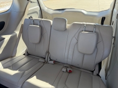 Used 2021  Chrysler Pacifica Touring L FWD at Rooster Auto Sales near Vinton&comma; IA