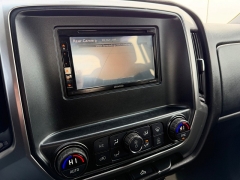 Used 2016  Chevrolet Silverado 1500 4WD Crew Cab LT at Rooster Auto Sales near Vinton&comma; IA