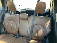 Used 2017 Chrysler Pacifica 4d Wagon Limited at Rooster Auto Sales near Vinton, IA