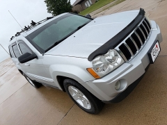 Used 2005  Jeep Grand Cherokee 4d SUV 4WD Limited at Rooster Auto Sales near Vinton&comma; IA
