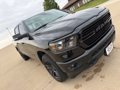 Used 2020  Ram 1500 4WD Crew Cab Big Horn at Rooster Auto Sales near Vinton&comma; IA