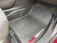Used 2017 GMC Acadia 4d SUV FWD SLE-2 V6 at Rooster Auto Sales near Vinton, IA