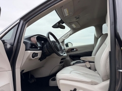 Used 2018  Chrysler Pacifica 4d Wagon Touring L Plus at Rooster Auto Sales near Vinton&comma; IA