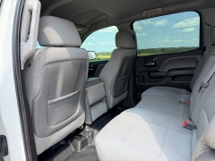 Used 2015  GMC Sierra 1500 4WD Crew Cab at Rooster Auto Sales near Vinton&comma; IA