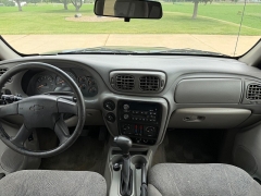 Used 2003  Chevrolet Trailblazer EXT 4d SUV 4WD LT at Rooster Auto Sales near Vinton&comma; IA