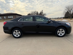 Used 2016  Chevrolet Malibu Limited 4d Sedan LT at Rooster Auto Sales near Vinton&comma; IA