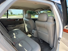Used 2004  Cadillac DeVille 4d Sedan at Rooster Auto Sales near Vinton&comma; IA