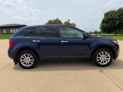 Used 2011  Ford Edge 4d SUV AWD SEL at Rooster Auto Sales near Vinton&comma; IA