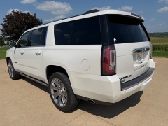 Used 2016  GMC Yukon XL 4d SUV 4WD Denali at Rooster Auto Sales near Vinton&comma; IA