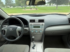 Used 2009  Toyota Camry 4d Sedan LE Auto at Rooster Auto Sales near Vinton&comma; IA