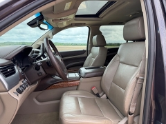 Used 2016  Chevrolet Suburban 4d SUV 4WD LTZ at Rooster Auto Sales near Vinton&comma; IA