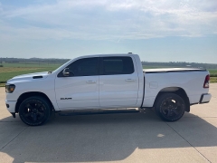 Used 2021 Ram 1500 4WD Big Horn Crew Cab 5'7" Box at Rooster Auto Sales near Vinton, IA