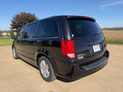 Used 2013  Dodge Grand Caravan 4d Wagon Crew at Rooster Auto Sales near Vinton&comma; IA