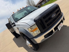 Used 2008  Ford Super Duty F-450 CC 4WD Reg Cab 201" XLT at Rooster Auto Sales near Vinton&comma; IA