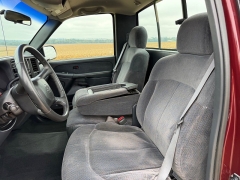 Used 1999  Chevrolet Silverado 1500 2WD Reg Cab Longbed at Rooster Auto Sales near Vinton&comma; IA