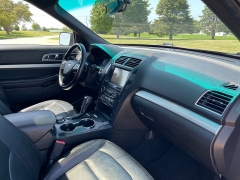 Used 2016 Ford Explorer 4d SUV 4WD XLT at Rooster Auto Sales near Vinton, IA