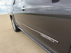 Used 2015  GMC Acadia 4d SUV AWD Denali at Rooster Auto Sales near Vinton&comma; IA