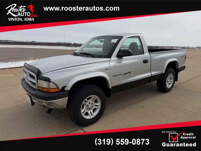 Used 2001  Dodge Dakota 4WD Reg Cab Sport at Rooster Auto Sales near Vinton&comma; IA