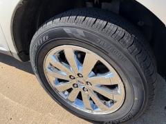 Used 2010  Ford Edge 4d SUV FWD SEL at Rooster Auto Sales near Vinton&comma; IA