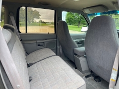 Used 1995 Ford Explorer 4d SUV 4WD XL at Rooster Auto Sales near Vinton, IA