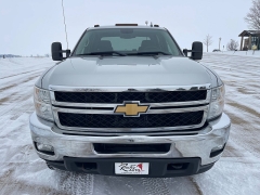 Used 2013  Chevrolet Silverado 2500 4WD Crew Cab LT at Rooster Auto Sales near Vinton, IA