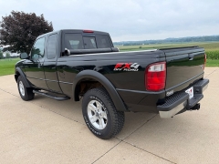 Used 2005  Ford Ranger 4WD Supercab 4d XLT at Rooster Auto Sales near Vinton&comma; IA