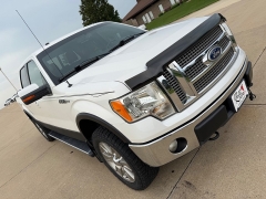 Used 2011  Ford F-150 4WD Supercrew Lariat 5 1&sol;2 at Rooster Auto Sales near Vinton&comma; IA
