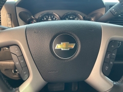 Used 2014  Chevrolet Silverado 2500 4WD Crew Cab LT at Rooster Auto Sales near Vinton&comma; IA