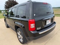 Used 2017  Jeep Patriot 4d SUV 4WD High Altitude at Rooster Auto Sales near Vinton&comma; IA