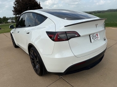 Used 2021  Tesla Model Y Performance AWD at Rooster Auto Sales near Vinton&comma; IA