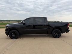 Used 2020  Ram 1500 4WD Crew Cab Big Horn at Rooster Auto Sales near Vinton&comma; IA