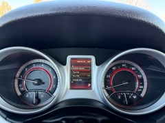 Used 2018  Dodge Journey 4d SUV FWD SE at Rooster Auto Sales near Vinton&comma; IA