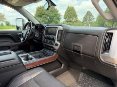 Used 2015  GMC Sierra 1500 4WD Double Cab SLT at Rooster Auto Sales near Vinton&comma; IA