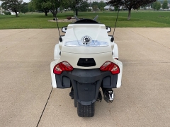 Used 2011 Can-Am 3 Wheel Cycle Spyder RS-S SM5 at Rooster Auto Sales near Vinton, IA