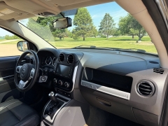 Used 2016  Jeep Compass 4d SUV FWD High Altitude at Rooster Auto Sales near Vinton&comma; IA