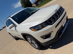 Used 2021  Jeep Compass Limited FWD at Rooster Auto Sales near Vinton&comma; IA