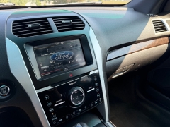 Used 2011  Ford Explorer 4d SUV 4WD Limited at Rooster Auto Sales near Vinton&comma; IA