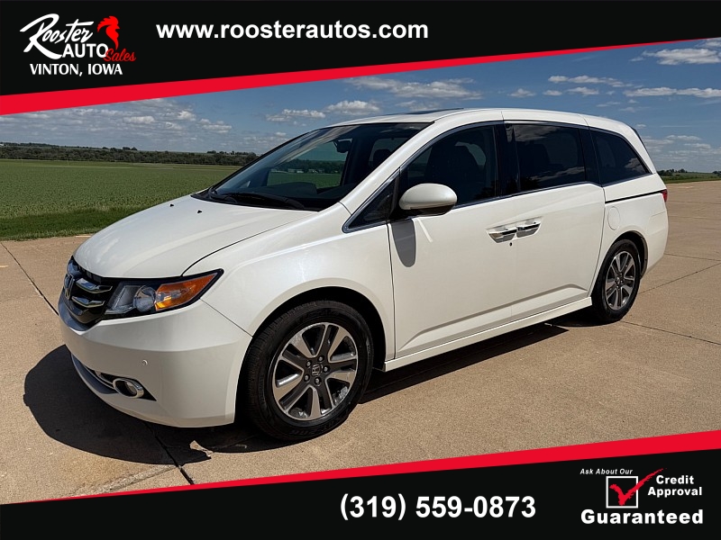 Used 2014  Honda Odyssey 4d Wagon Touring at Rooster Auto Sales near Vinton&comma; IA