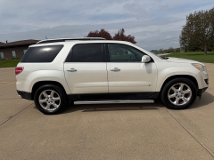 Used 2007  Saturn Outlook 4d SUV AWD XR at Rooster Auto Sales near Vinton&comma; IA