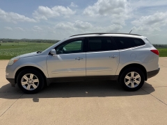 Used 2011  Chevrolet Traverse 4d SUV FWD LT1 at Rooster Auto Sales near Vinton&comma; IA