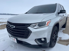 Used 2018  Chevrolet Traverse 4d SUV AWD Premier at Rooster Auto Sales near Vinton, IA