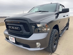 Used 2017  Ram 1500 4WD Crew Cab Express at Rooster Auto Sales near Vinton&comma; IA