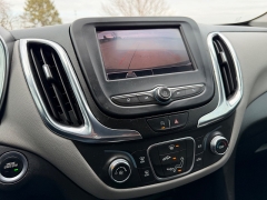 Used 2023  Chevrolet Equinox FWD 4dr LS w&sol;1LS at Rooster Auto Sales near Vinton&comma; IA