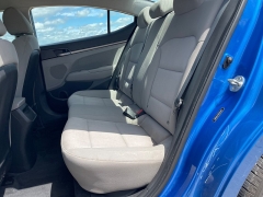Used 2018 Hyundai Elantra 4d Sedan SEL at Rooster Auto Sales near Vinton, IA